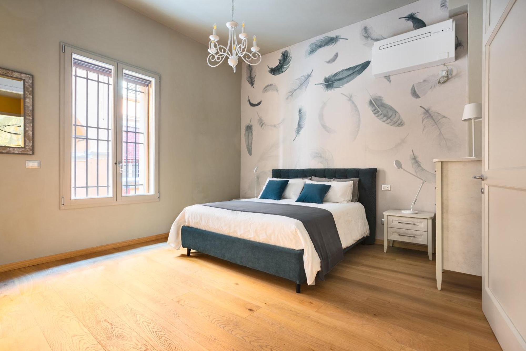 Central And Comfy Apartment Free Netflix And Disney Plus Bologna Exteriör bild