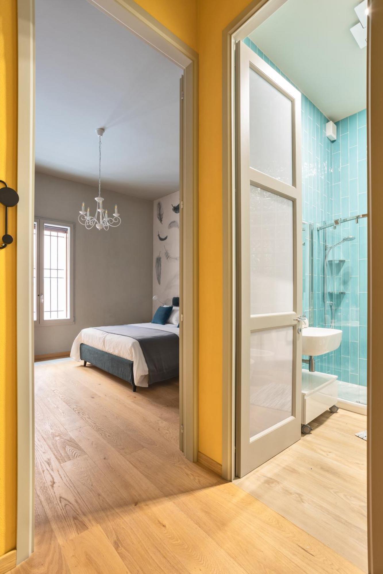 Central And Comfy Apartment Free Netflix And Disney Plus Bologna Exteriör bild