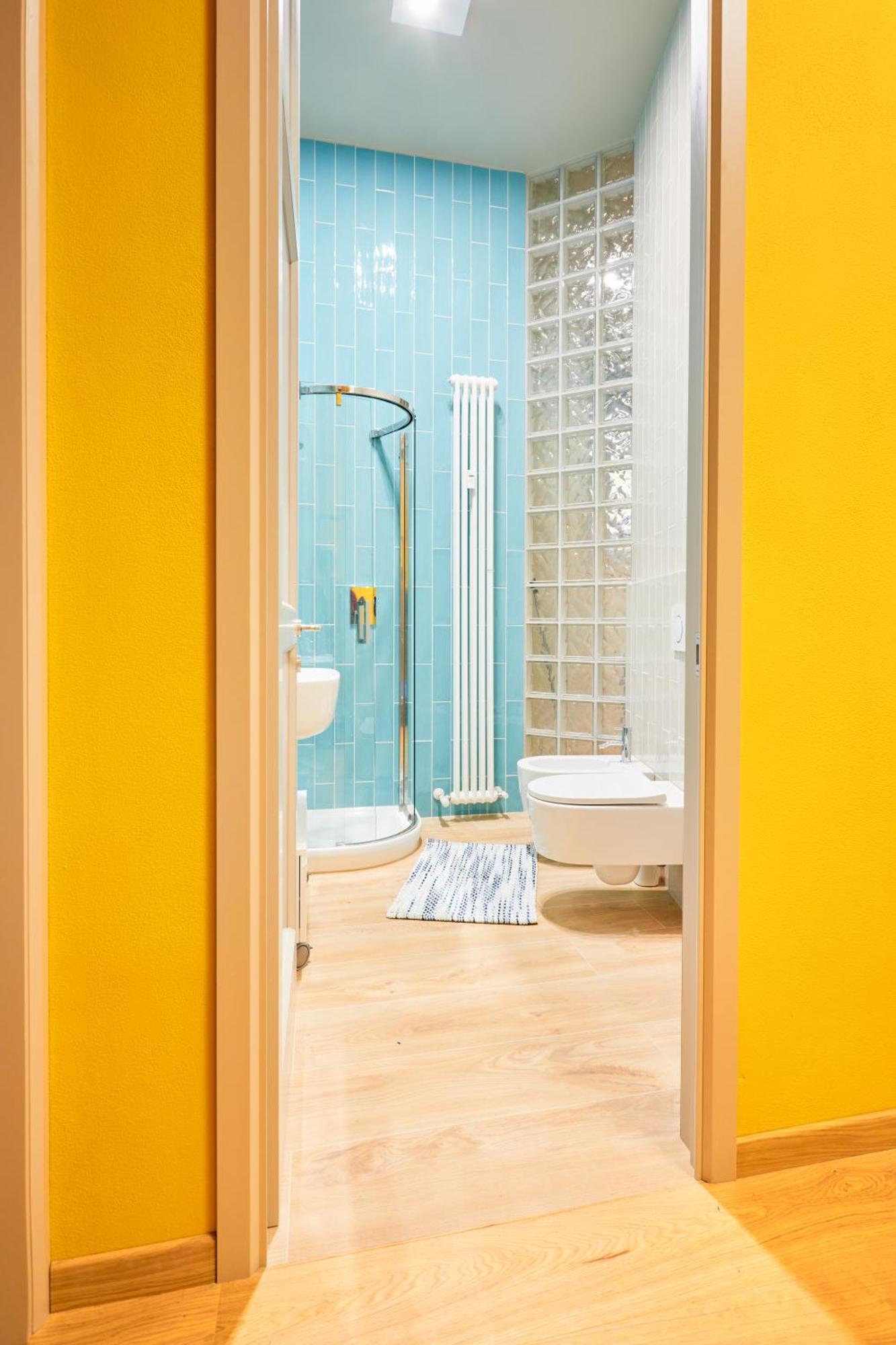 Central And Comfy Apartment Free Netflix And Disney Plus Bologna Exteriör bild
